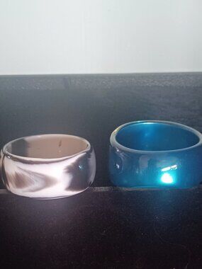 Vintage Pair of Acrylic Bangle Cuff Bracelets